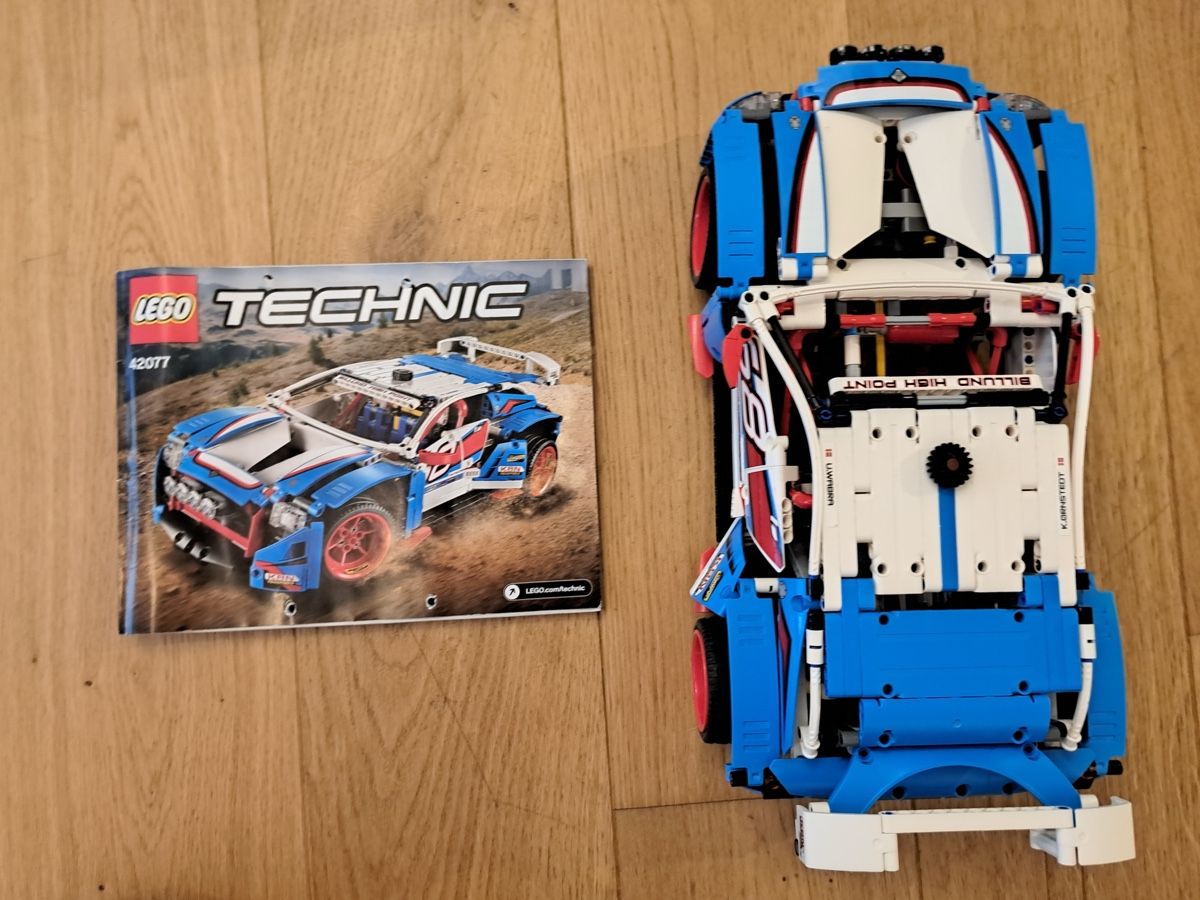 Lego Kit di costruzioni: LEGO Technic 42077 – Usato da Wängi venduto da handixfri 3