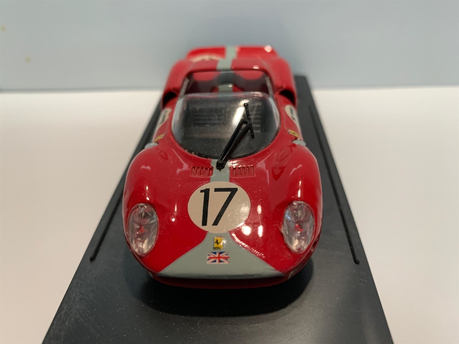 Ferrari Modellautos: Ferrari P2 Spider Le Mans 1965 1:43 – Defekt aus Kerzers von tisyayasuBE 5