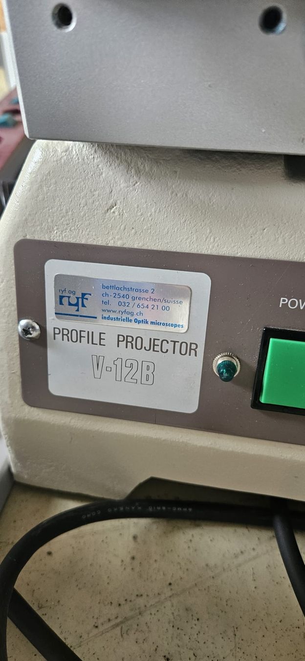 Sonstiges zu Optik: projecteur de profil Nikon VB12 – Gebraucht aus Grenchen von aud_m6jg 1