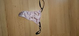 String comme neuf porté 1X  (b).