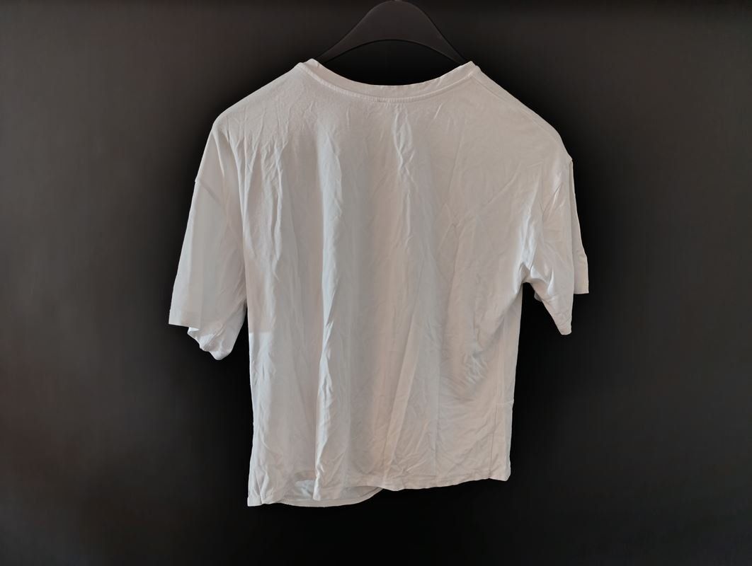 Top: LUMINA crop top blanc – Usato da Thielle venduto da Plusvalue_Neuchatel 1