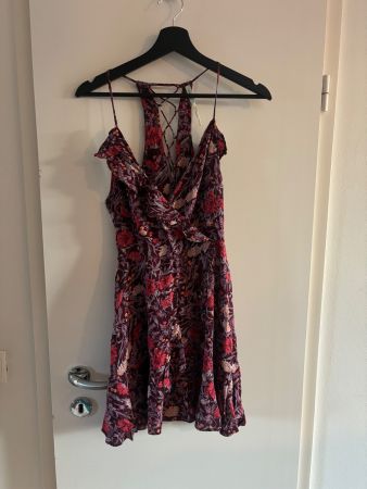 Beautiful flower dress Urban Outfitters M