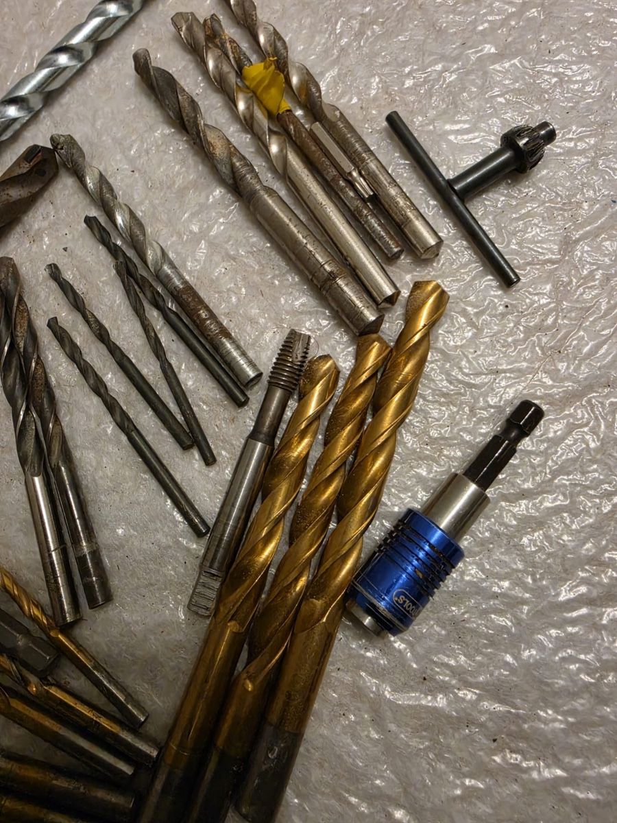 Perceuses: Bohrer Set Konvolut Metallbohrer Bits gebraucht</div> – D'occasion à Grenchen par Mary.J 3