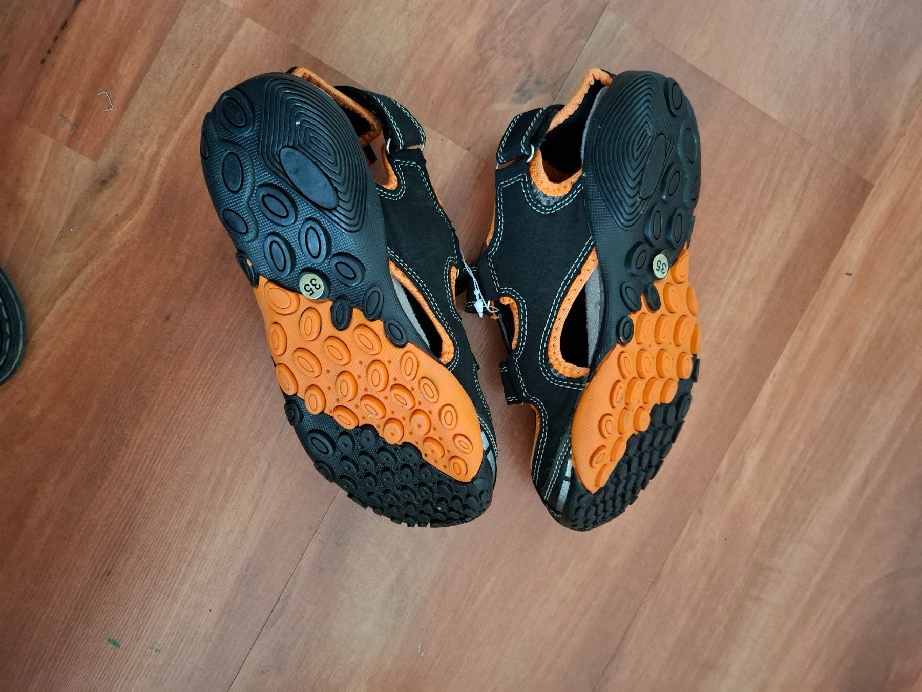 Scarpe per ragazzi: Sandalen Gr. 35 NEU  ***TOP-Preis*** – Nuovo (secondo la descrizione) da Roggwil BE venduto da Konda 2