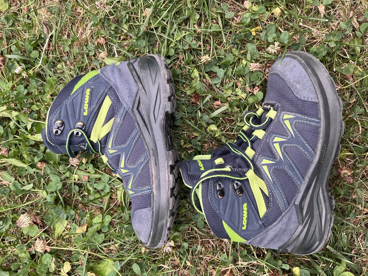 Lowa Scarpe per ragazzi: Kinderwanderschuhe Lowa (Grösse 31) – Usato da Frauenfeld venduto da S0270115 3