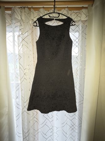 Robe noire Bodyflirt, Gr. 38, entièrement doublée