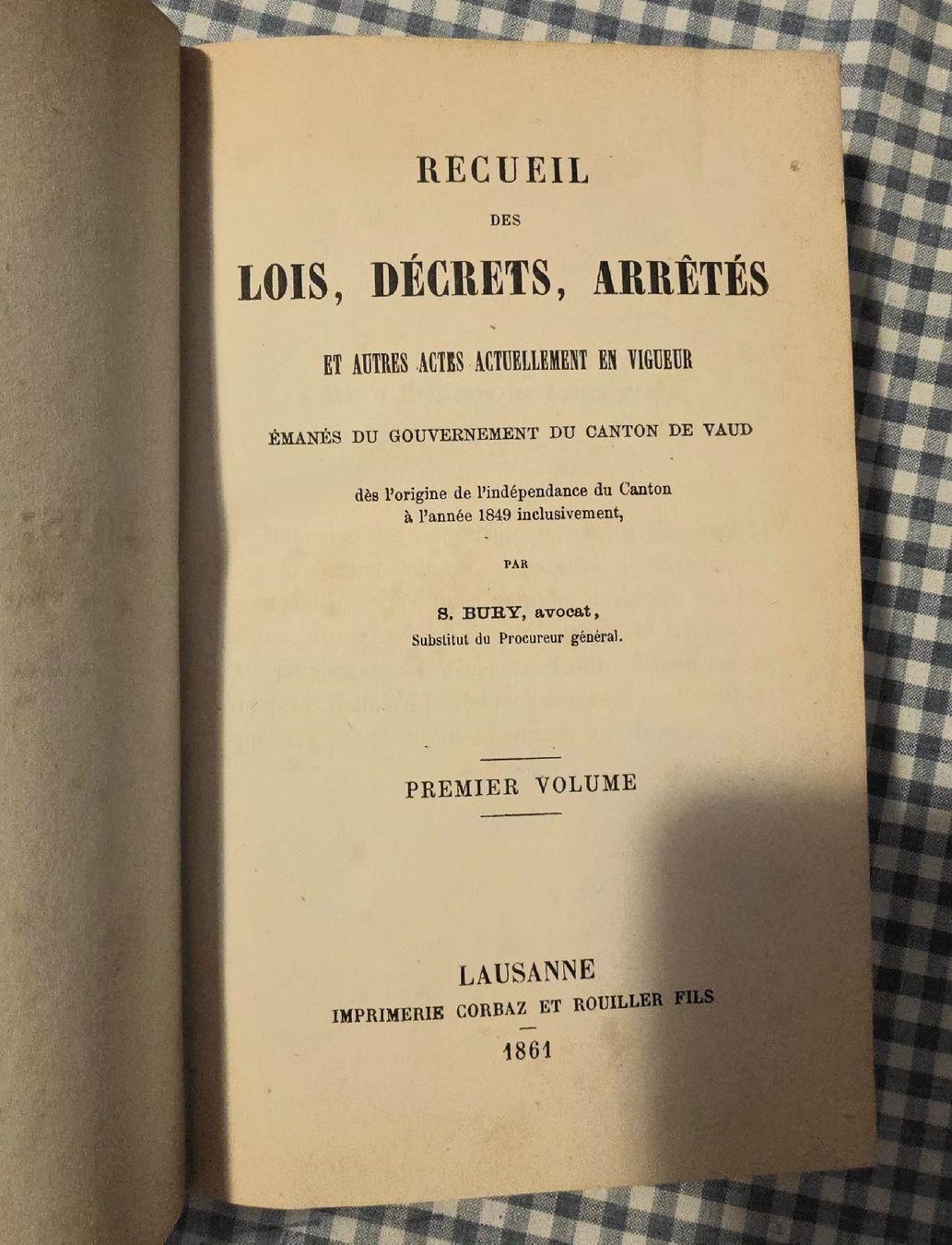Livres: recueil des lois Vaudoises / Vol.1 – D'occasion à Cortaillod par signep 5