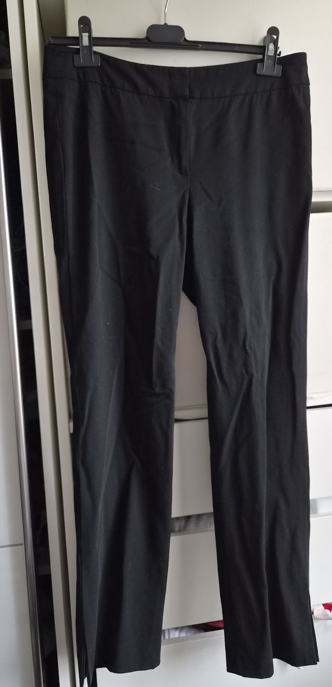 Armani Pantaloni: Emporio Armani Hose Gr. S – Usato da Frenkendorf venduto da Moon111