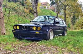 BMW E30 325ix Touring M Technik 2  *** Top Zustand ***