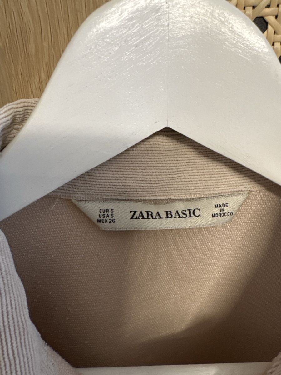 Chemisiers: ZARA Bluse Gr S  – D'occasion à Volketswil par Sina008 2