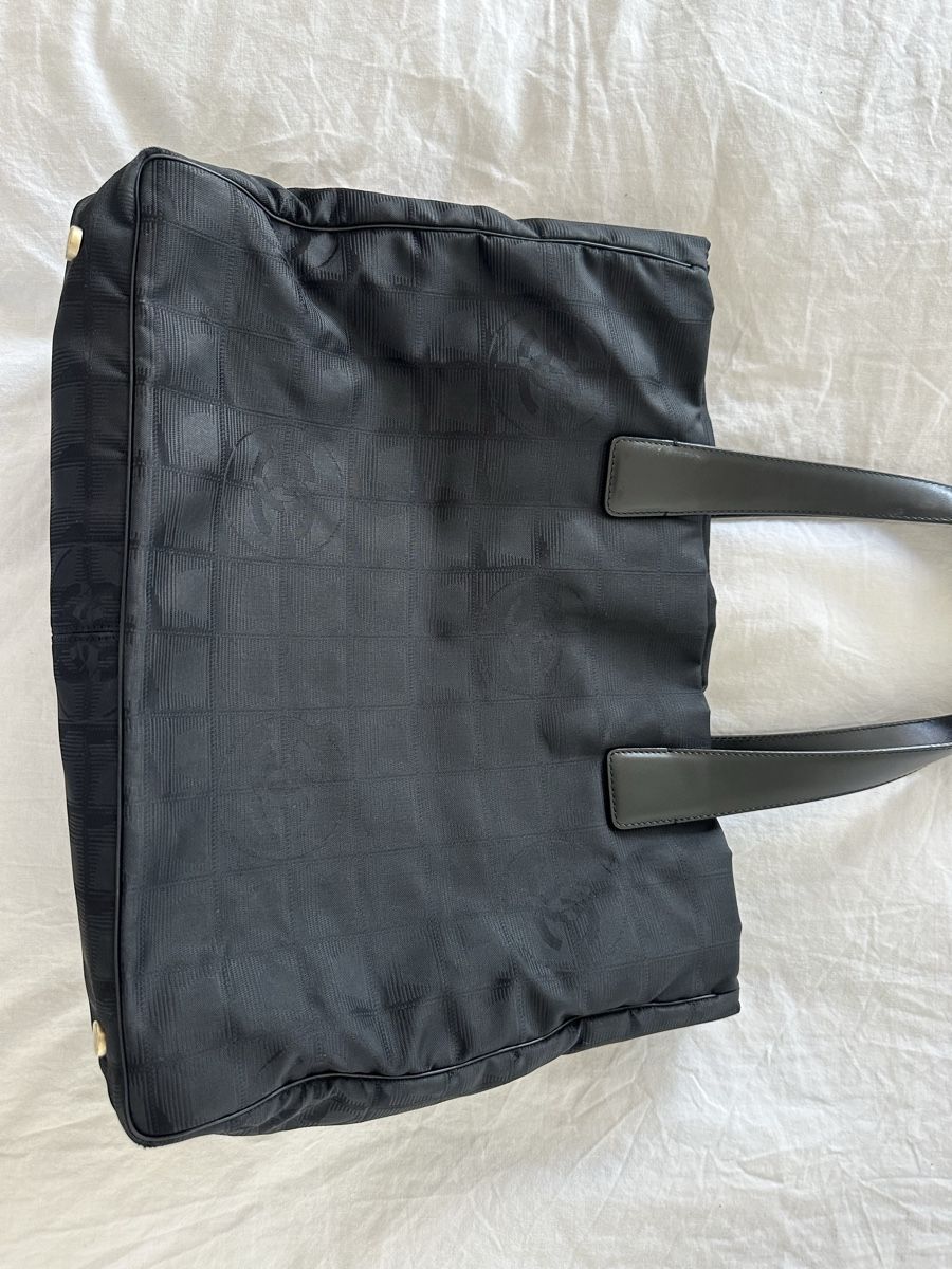 Chanel Borse da donna: vintage Chanel bag – Usato da Fribourg venduto da vale.vas 3