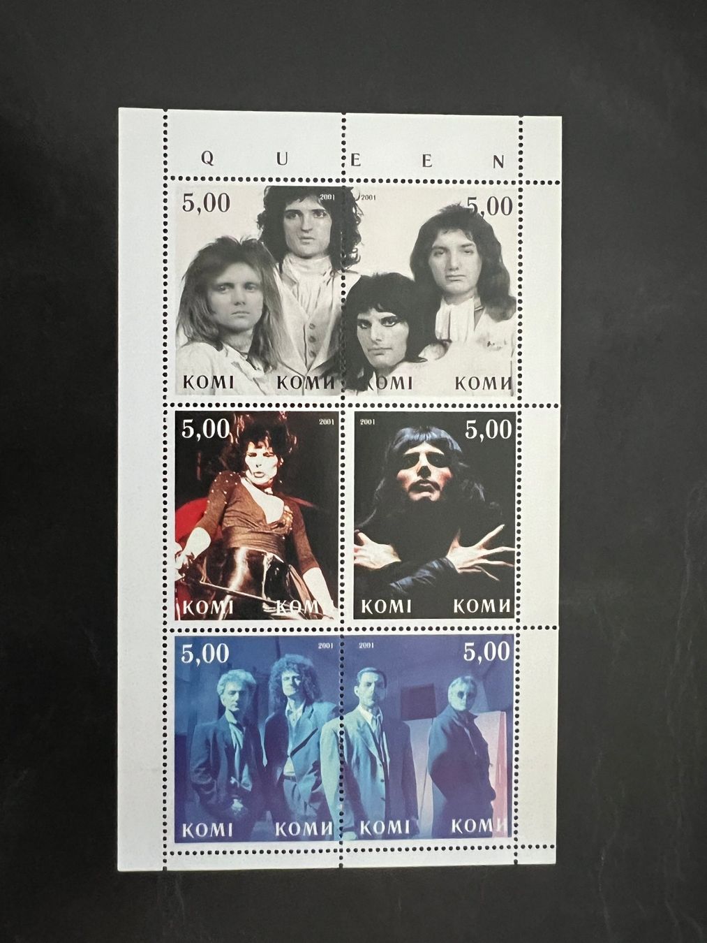 Tutti i francobolli: 2001 Queen  Block Komi  **  (A68) – Nuovo (secondo la descrizione) da Hinwil venduto da Sidi4