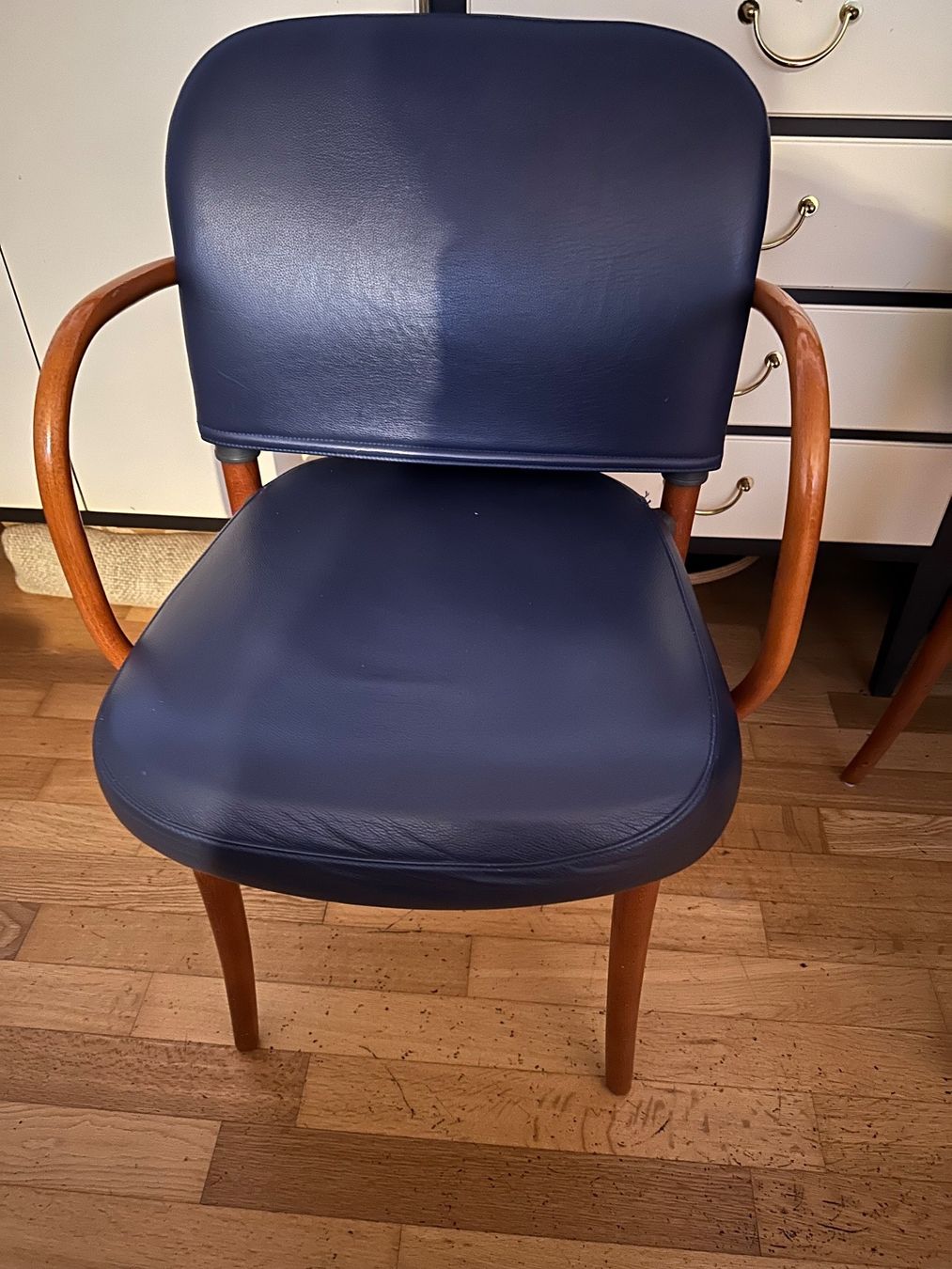Stühle: 2 Design Lederstuhl – Gebraucht aus Neerach von the_modern_mini 1