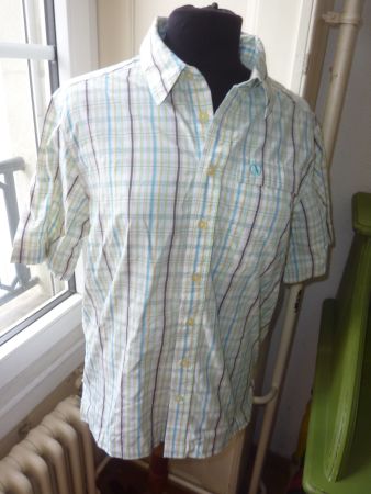chemise à carreaux taille M marque AIGLE été homme