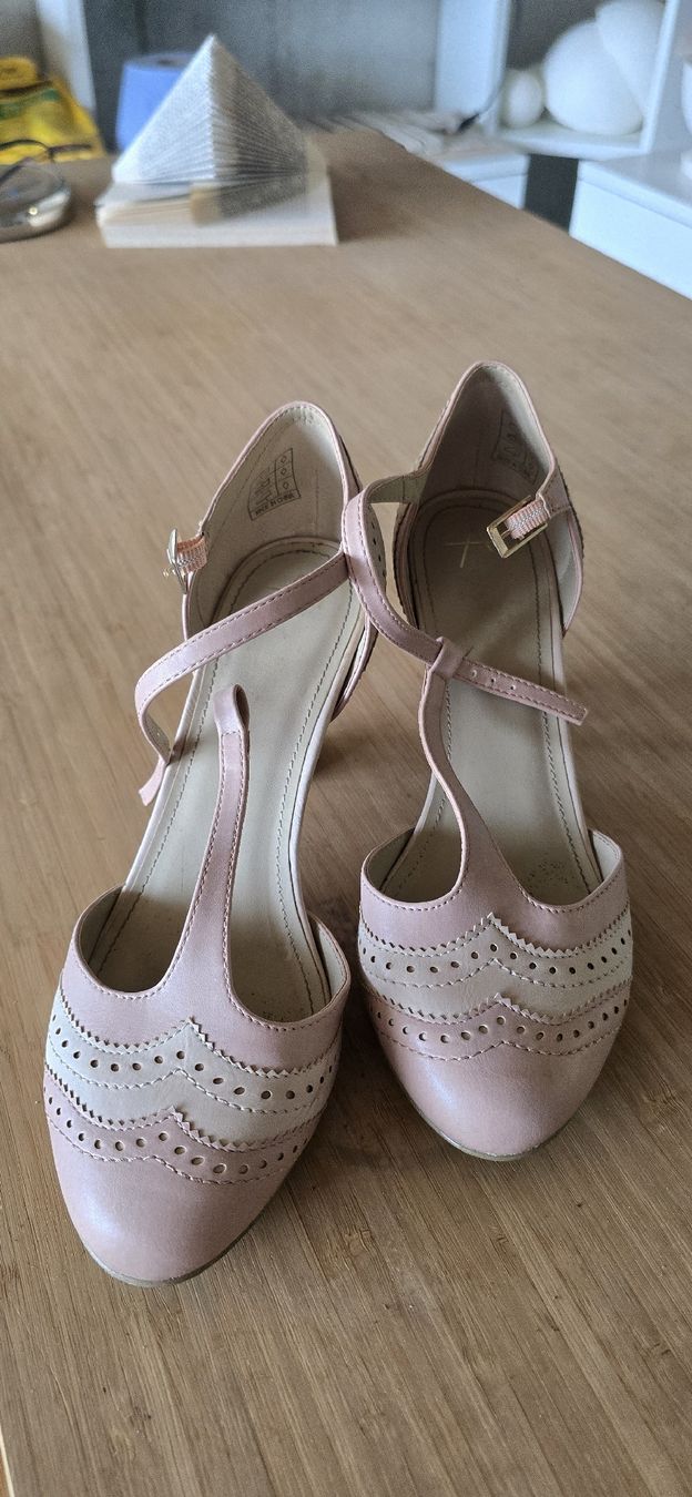 Scarpe da donna: Schuhe rosa Grösse 39 – Usato da Walde AG venduto da LuuMa 1