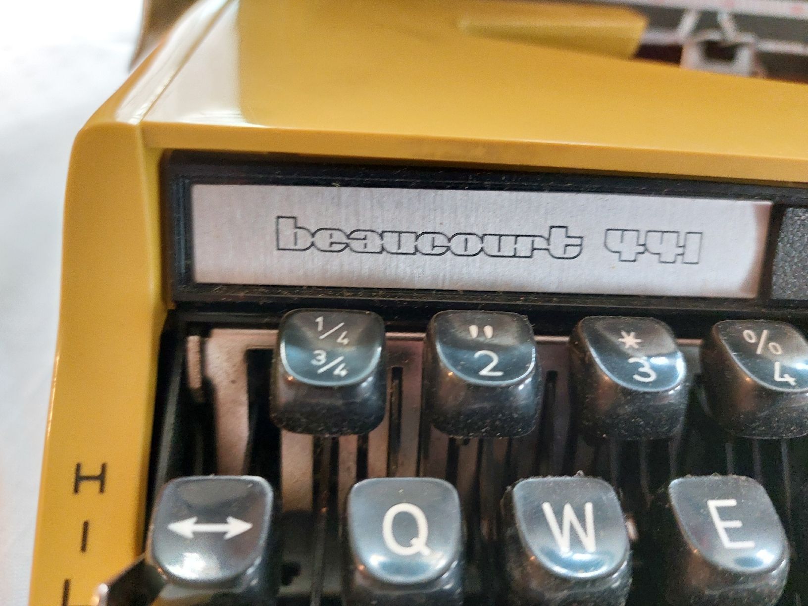 Machines à écrire: Kofferschreibmaschine – D'occasion à Elgg par Dagmar_17 2