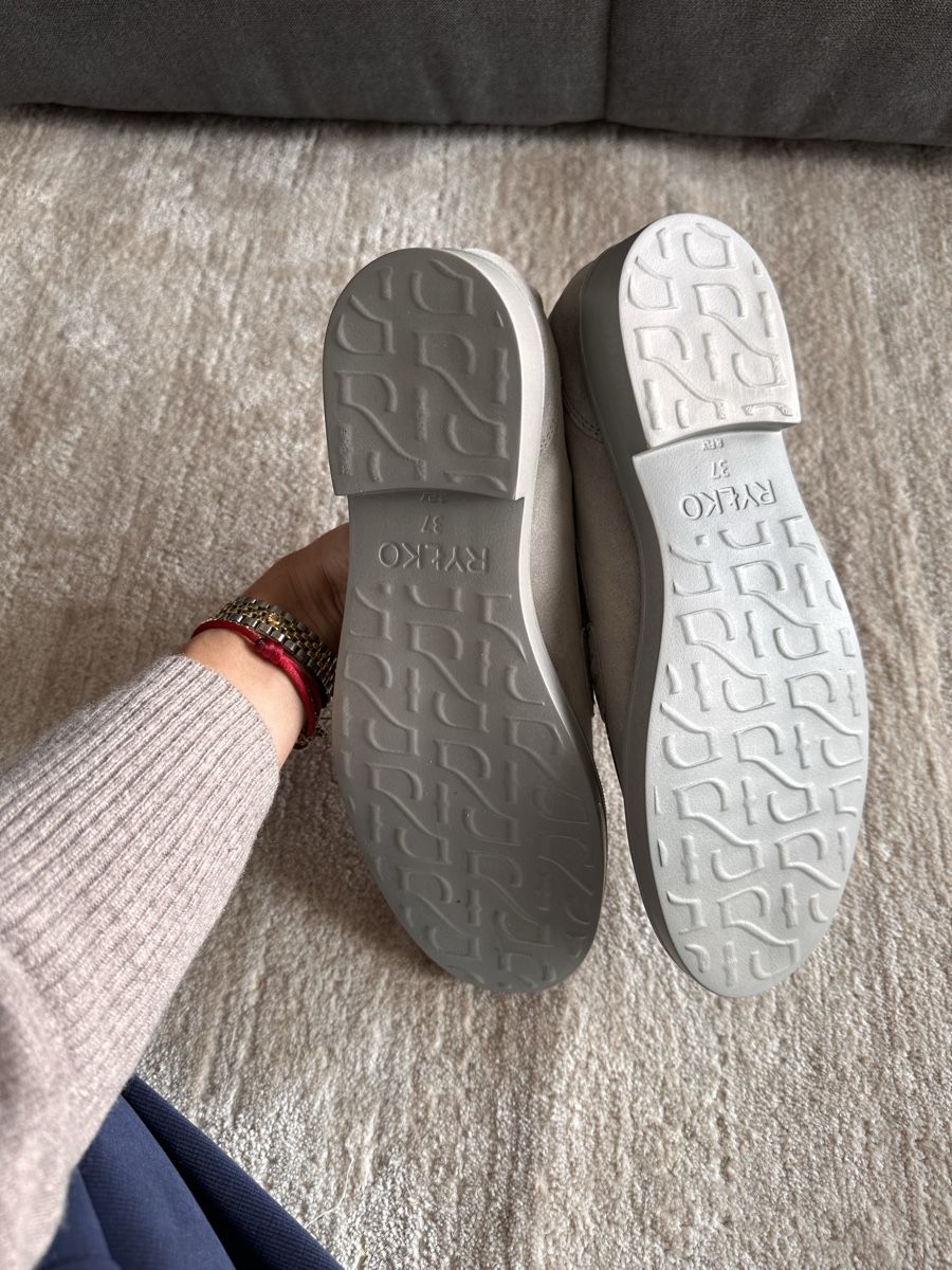 Scarpe da donna: Loafers / mocassins gris new – Nuovo e nell'imballaggio originale da La Croix (Lutry) venduto da secondhandZara 2