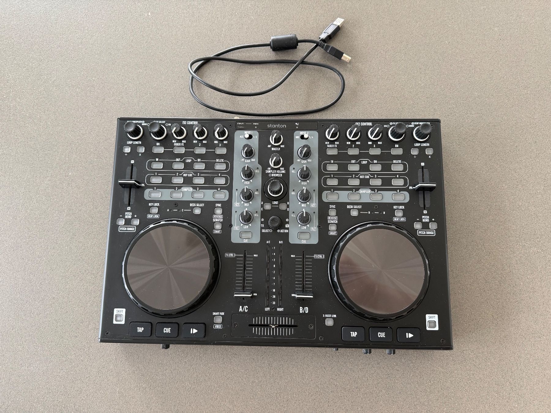 Stanton Mischpulte: DJ-Controller Stanton DJC.4 – Gebraucht aus Bonaduz von cfm_5s5j 1