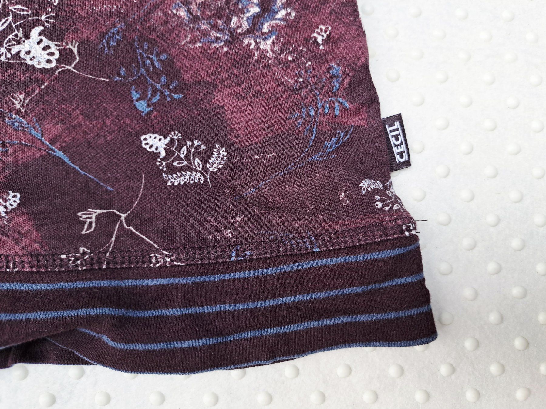 Pulls et sweat-shirts: Schöner Mädchenpullover Gr. 164 – D'occasion à Gysenstein par joshuas81 1