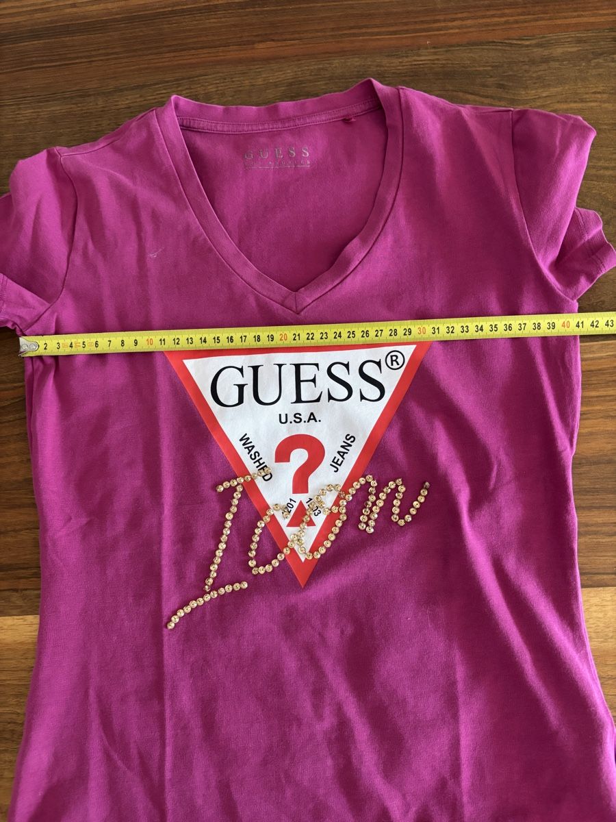 Guess T-shirt: T-Shirt Guess Gr. S Baumwolle – Usato da Winterthur venduto da san_wd8j 6
