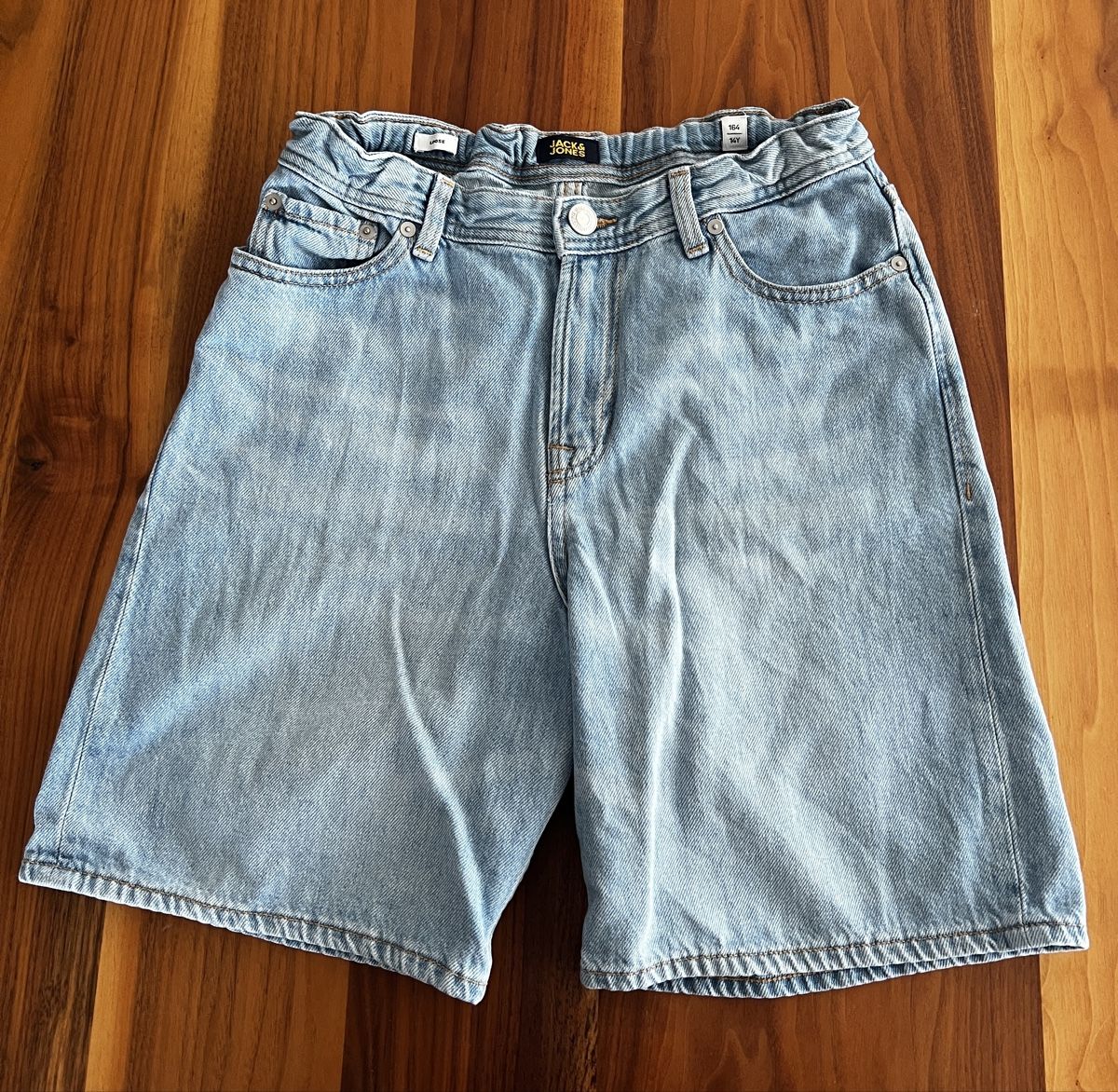 Jack & Jones Pantaloni: Jeans Shorts Gr. 164 / Loose – Usato da Münchenbuchsee venduto da PuR04