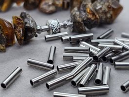 80x 10mm 304 Edelstahl Kugeln Rohr zwischen Perlen Kappe