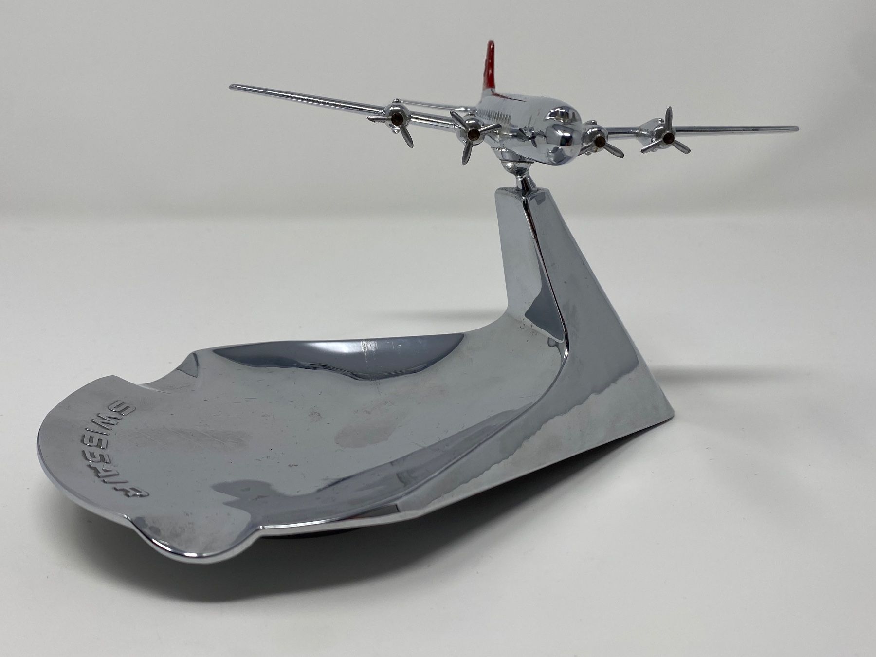 Swissair Portacenere: SWISSAIR Aschenbecher Douglas DC 6 – Usato da Ballwil venduto da ClassicGallery 1