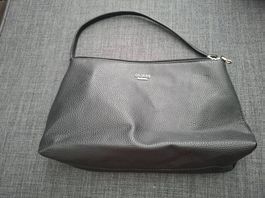 Guess Tasche Schwarz