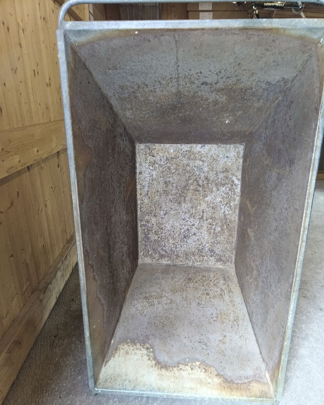 Carriole: Geba Futterwagen Silowagen  – Usato da Gersau venduto da Hardi199 5