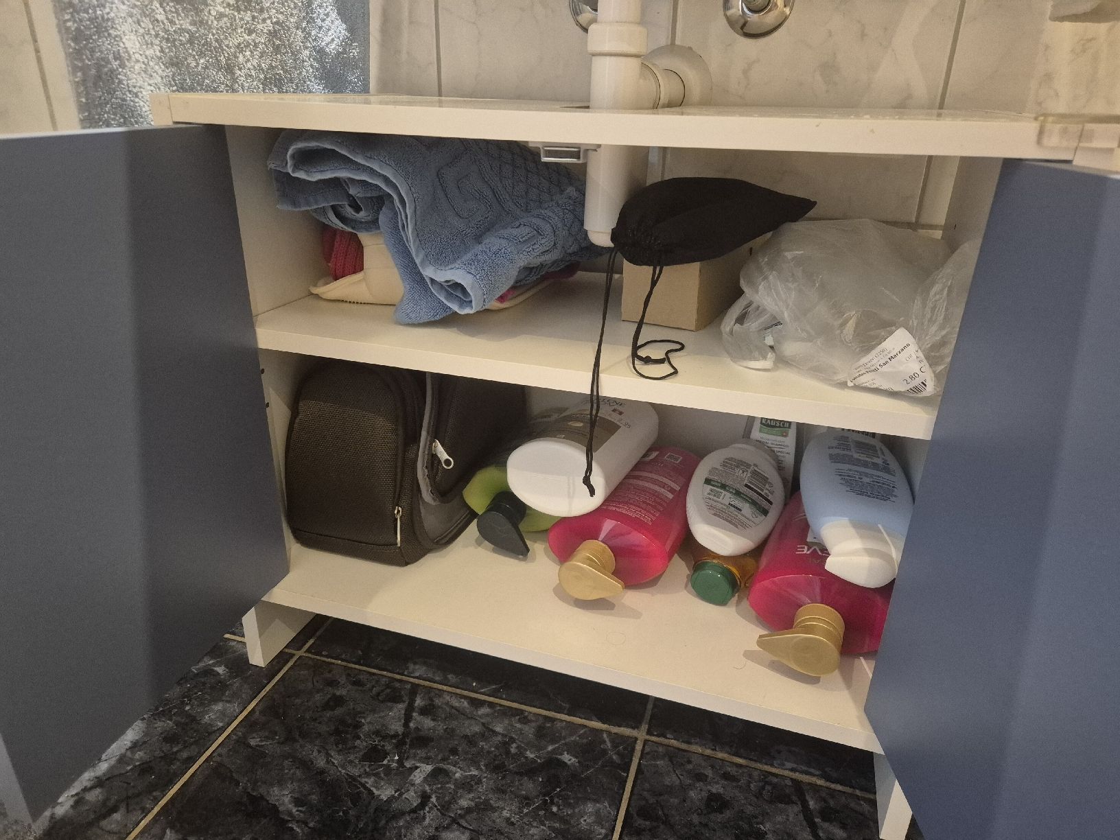 Mobili per bagno: Waschbeckenunterschrank – Usato da Zürich venduto da elenoirecb 1