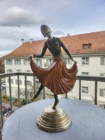 Figur Tanzende Frau Art Deco Stil