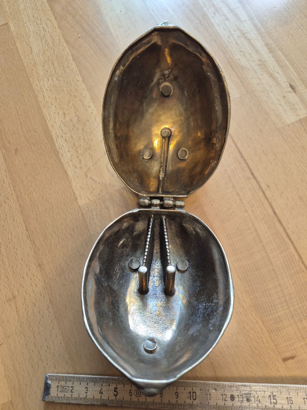 Tutte le decorazioni: Vintage Brass Nutcracker Walnut – Usato da Vilters venduto da Fleiflomi 1
