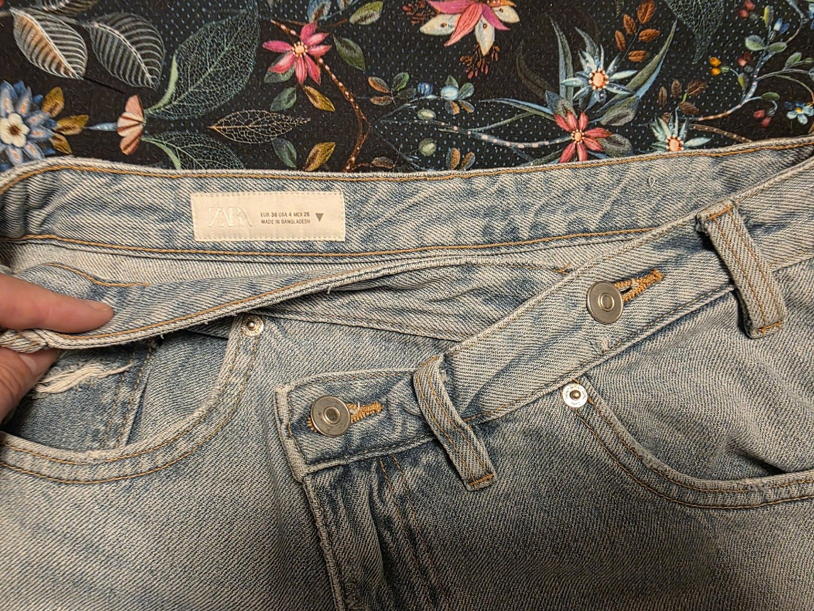 Zara Jeans: ZARA Jeanshose Gr.36/38 – Gebraucht aus Pratteln von bea_bxv5 2