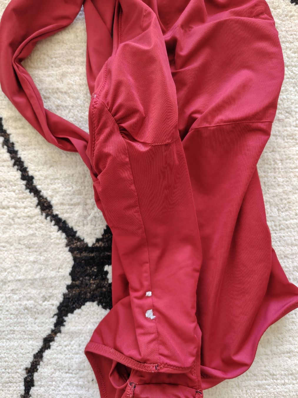 Oysho Costumi da bagno & Bikini: Oysho roter Badeanzug, S – Usato da Baden venduto da jcm_9dkf 3
