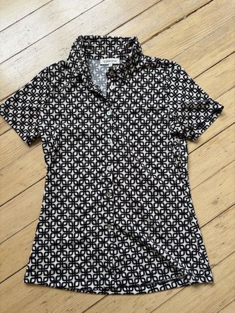 Damen Top Surkana schwarz gemustert Gr S Neu