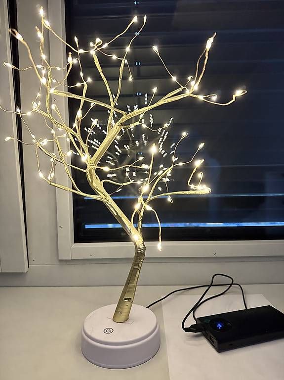 Lampade: Lampe arbre LED décorative  Alimentation USB – Usato da Morges venduto da con_jw6n 3