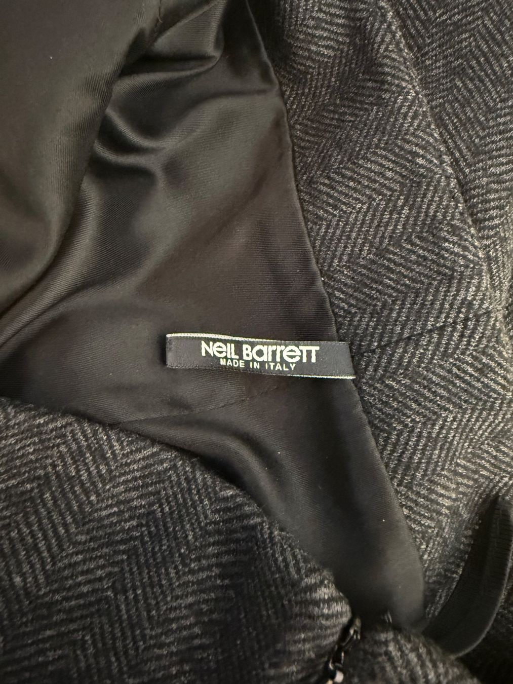 Gonne: Neil Barrett Rock Damen Gr. 38 – Nuovo (secondo la descrizione) da Frauenfeld venduto da LIL_NA 2