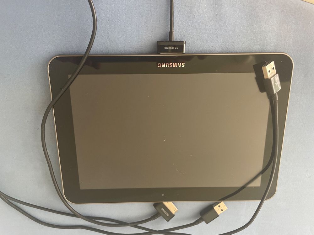 Tablet, defekt für Bastler Kaufen auf Ricardo