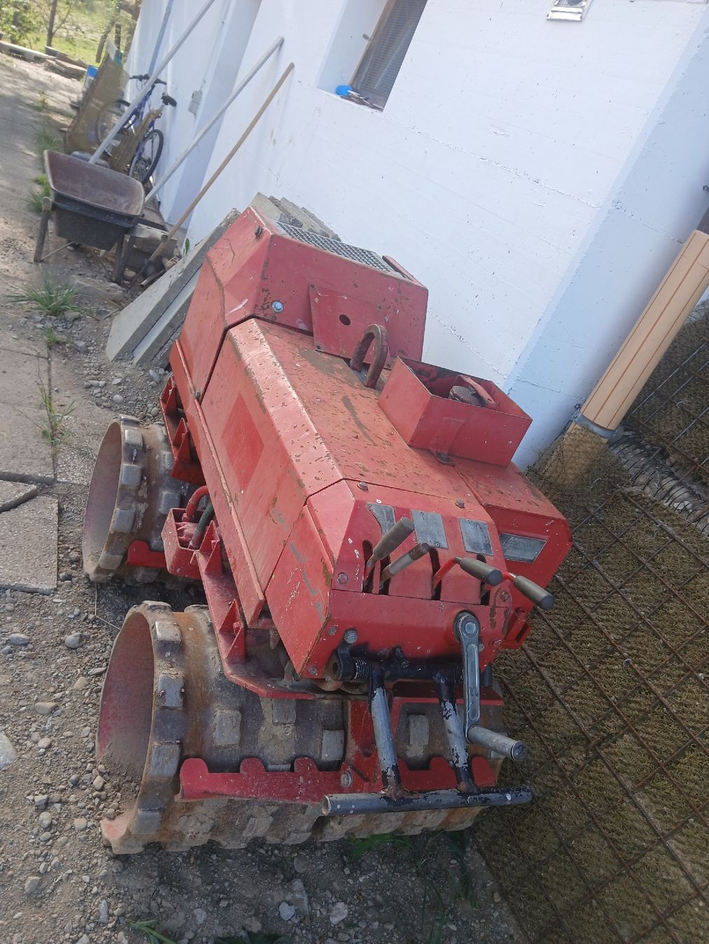 Rammax Tutte le macchine: Rammax Grabenwalze RW 1403 – Usato da Rüeggisberg venduto da rapidu