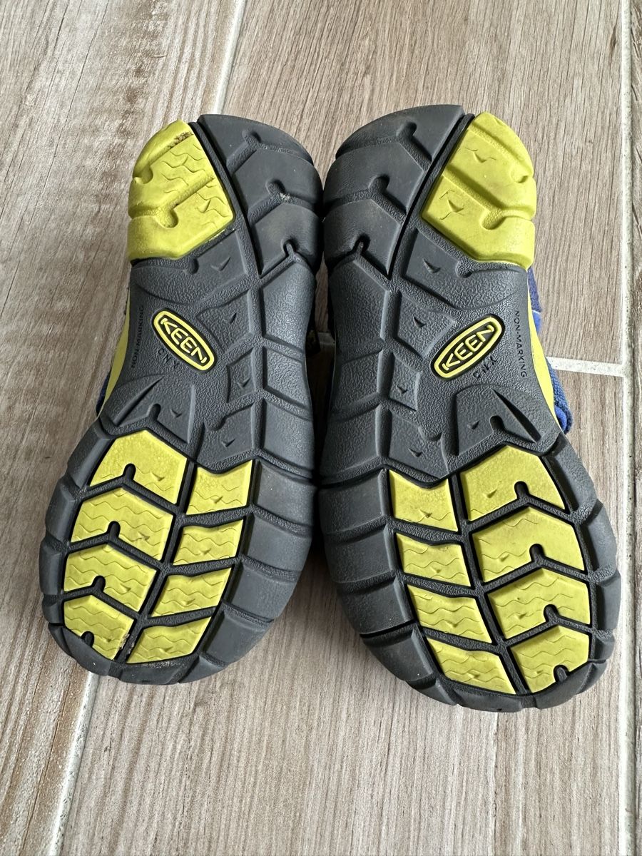 Keen Scarpe per ragazzi: Keen Sandalen Gr. 29 blau – Usato da Rudolfstetten venduto da Joyw 2