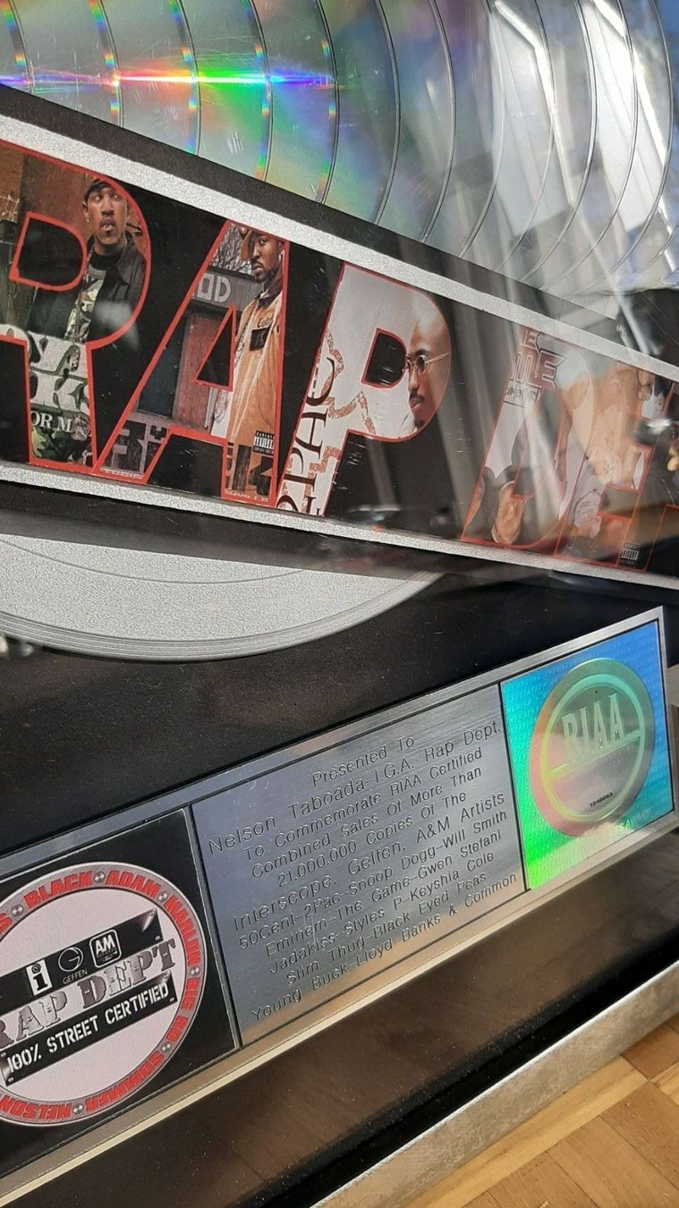 Cornici: RIAA Award Interscope Geffen A&M RAP – Usato da Watt venduto da Tomaf 1