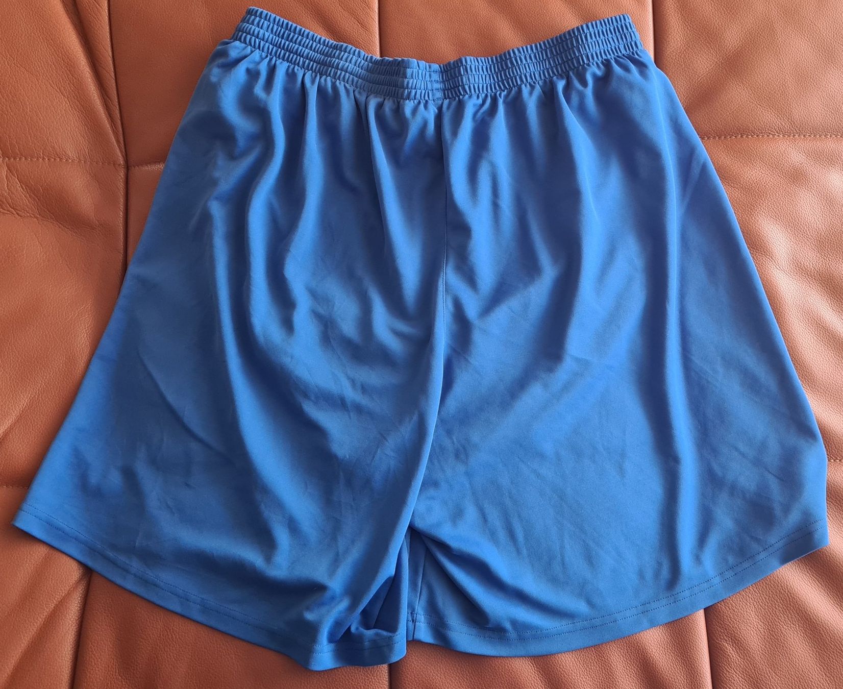Erima Pantaloni: erima Sporthose Grösse 12 – Usato da Zürich venduto da Agios 3