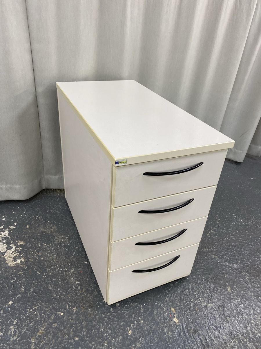 Commodes: Schubladenkorpus  – D'occasion à Hägglingen par Karin0802 2