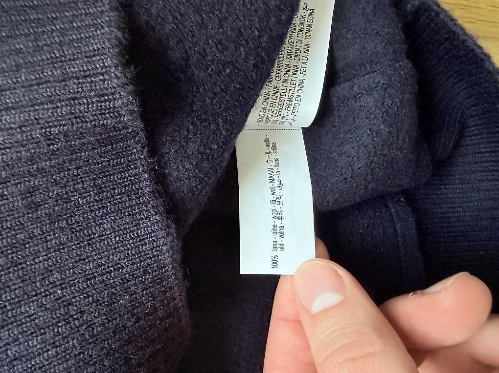 Maglioni & Felpe: Zara Pullover  – Usato da Basel venduto da alu_l9s8 4