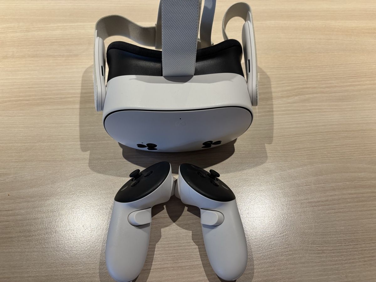 Meta Casco VR: Meta Quest S3VR Brille mit Controllern gebraucht – Nuovo (secondo la descrizione) da Grabs venduto da Trivan 2