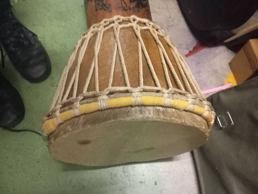 Strumenti musicali: Djembe – Usato da Basel venduto da Petergunn 4