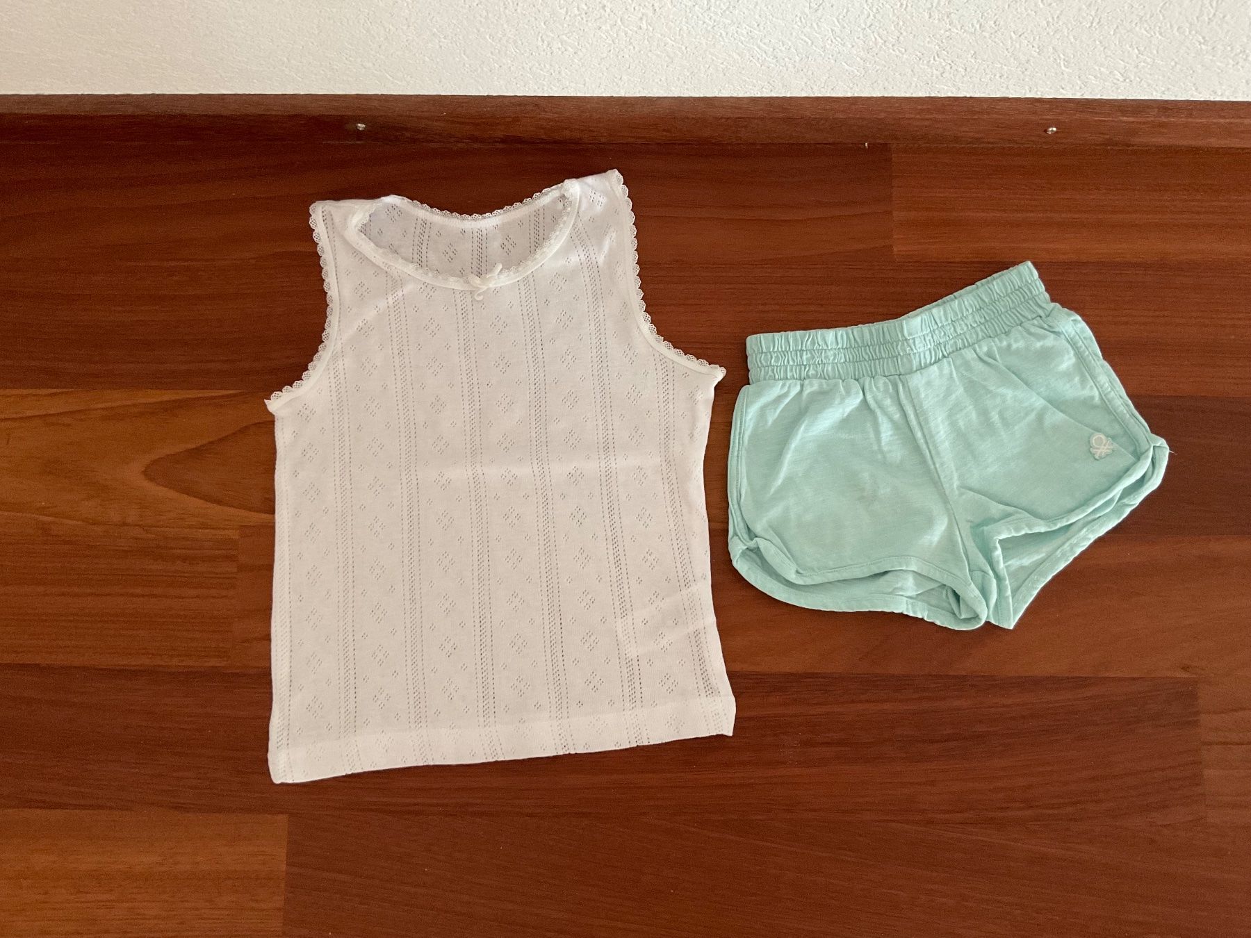 Benetton Lotti & Set di vestiti: Zweiteiler Mädchen Gr.92 – Usato da Pfäffikon ZH venduto da Ben0707 1