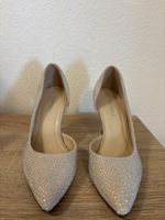 Catwalk Pumps, beige mit Glitzersteinen, Grösse 36✨