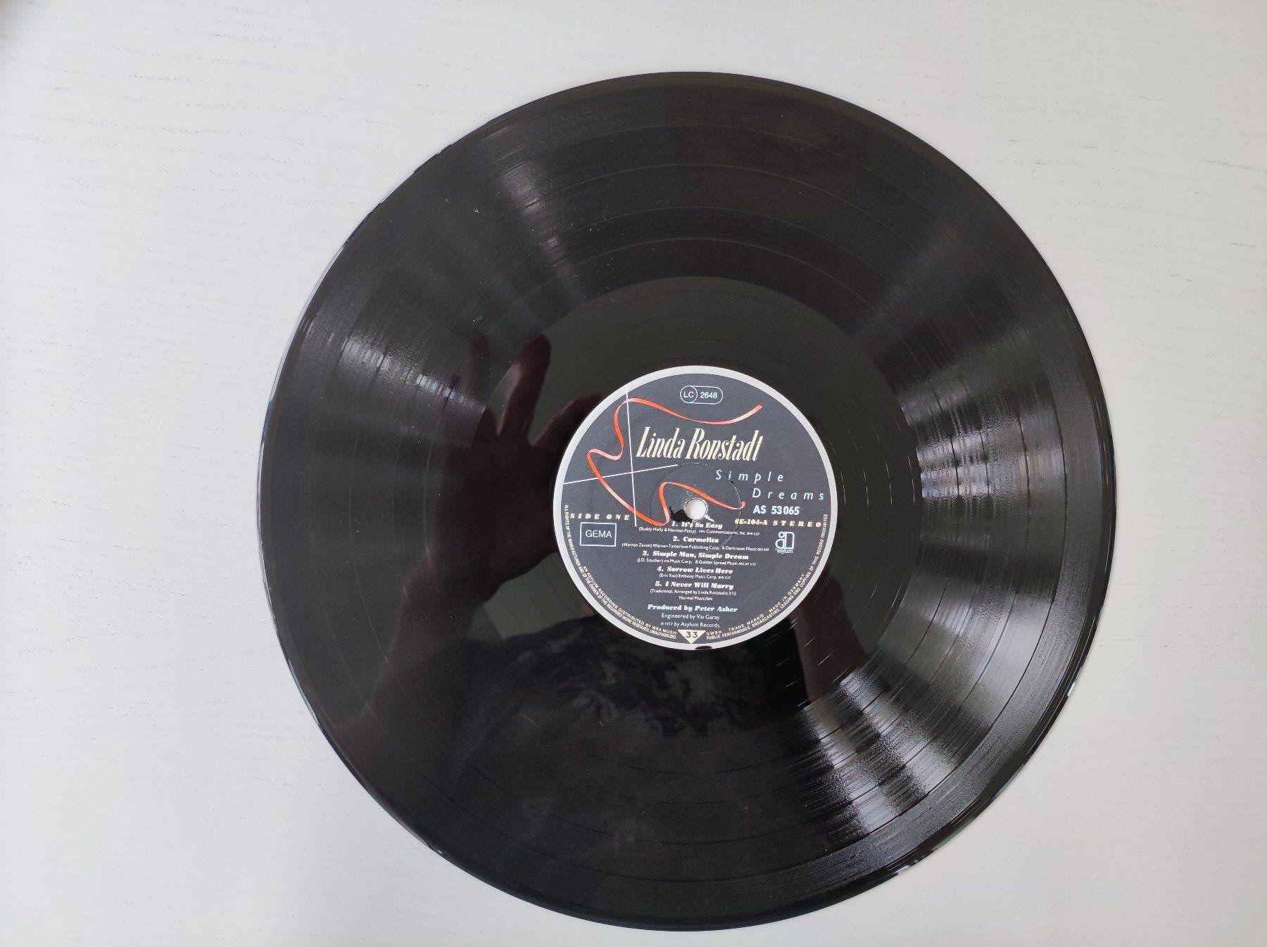 Dischi in vinile: Linda Ronstadt - Simple Dreams – Usato da Baden venduto da wenkst 2
