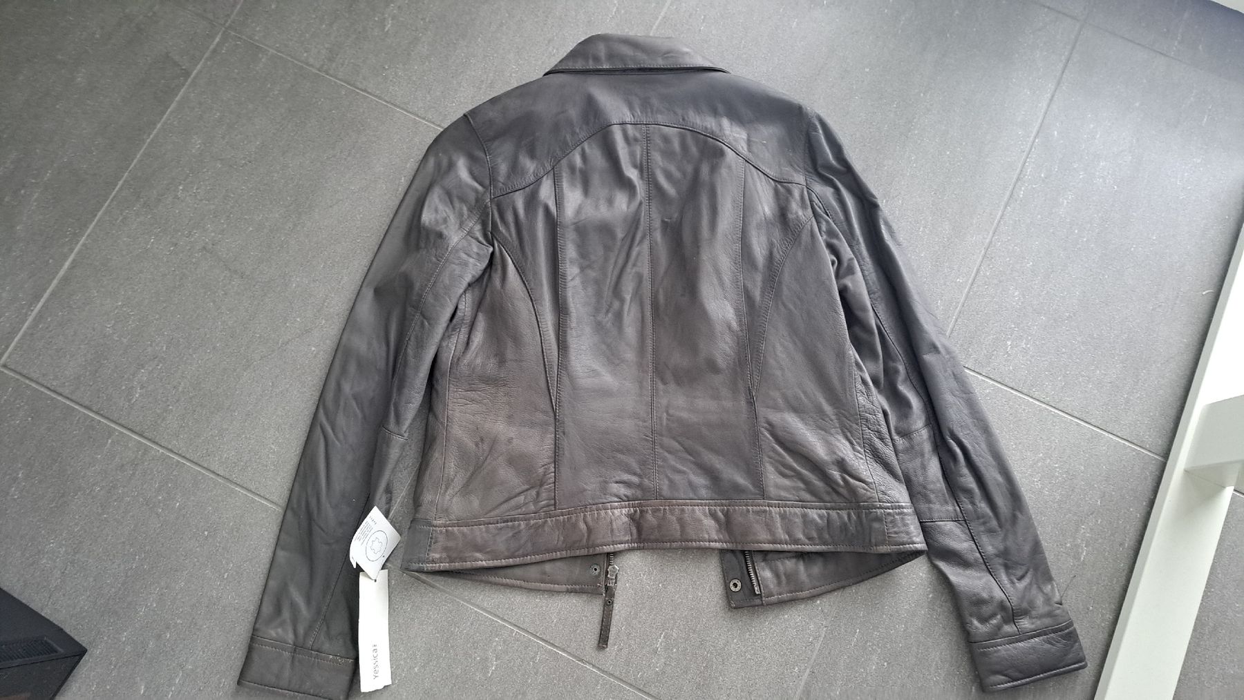 Giacche: Lederjacke Gr. 38 grau – Nuovo (secondo la descrizione) da Winterthur venduto da Dream_of 3